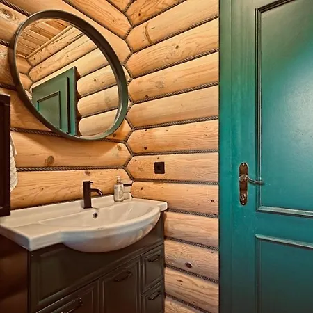 Hill Chalet Ravna Gora